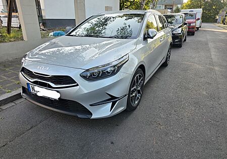 Kia Cee'd CEED SW 1.5 48V PLATINUM DCT7