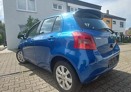 Toyota Yaris 1,3-l-VVT-i Team MultiMode-Getriebe Team