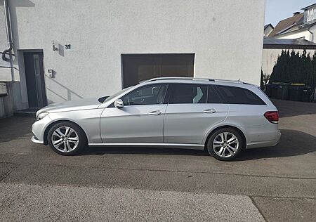 Mercedes-Benz E 220 E220 CDİ S212 T-Model Schiebedach, AHK, Navi