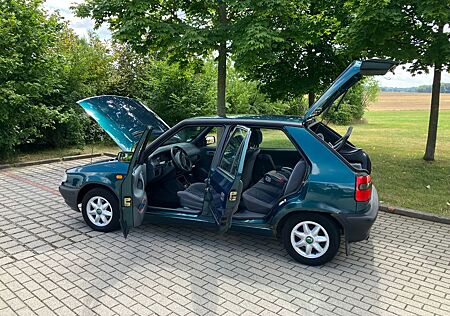 Skoda Felicia 1.6 GLX Limousine GLX