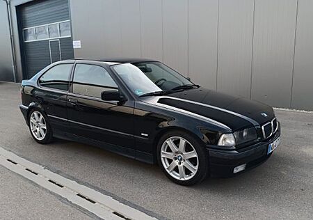 BMW 316i Compact -
