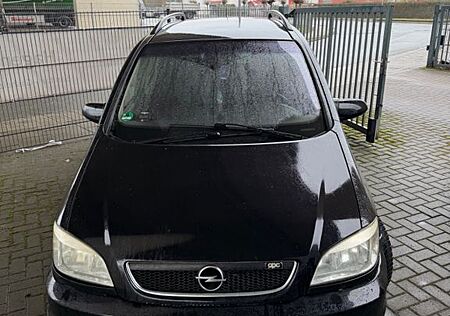 Opel Zafira 2.0 Turbo OPC OPC