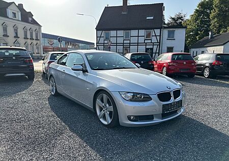 BMW 320i coupe Klima xenon Leder 95tskm Scheckheft