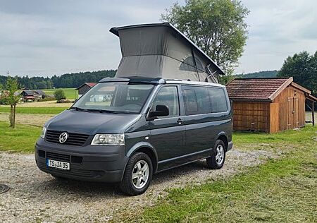VW T5 California Volkswagen Beach