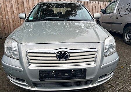 Toyota Avensis 2.0 Sol Automatik Leder Sitzheiz. TÜVneu