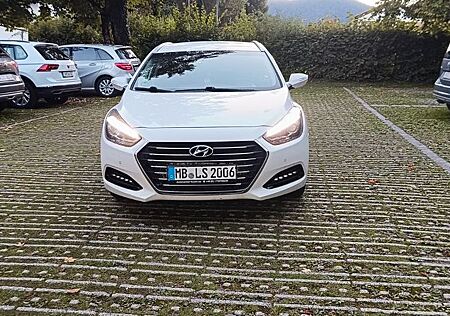 Hyundai i40 1.7 CRDi 104kW blue Trend DCT Trend