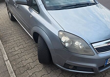 Opel Zafira 1.9 CDTI 110kW Automatik