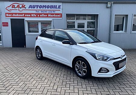Hyundai i20 YES! Plus 2.Hand+41TKM+Kamera+Navi+Bhz.Lenk.