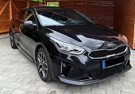 Kia Pro_ceed ProCeed 1.4 T-GDI GT LINE GT LINE -Wenig km