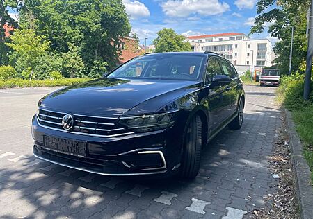 VW Passat Volkswagen 1.4 TSI DSG GTE GTE