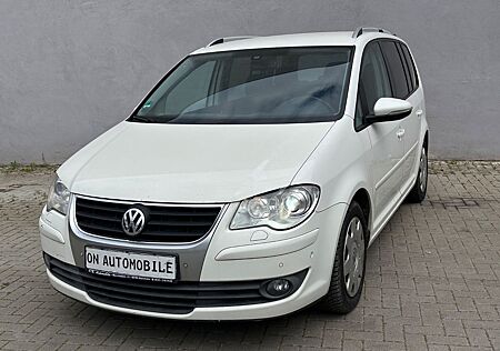 VW Touran Volkswagen Freestyle BlueMotion