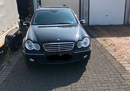 Mercedes-Benz C 350 4MATIC T AVANTGARDE Avantgarde AHK ALLRAD