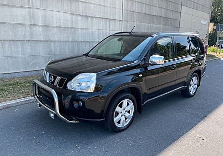 Nissan X-Trail SE 4X4*Erst 100 TKM*AHK*2 Besitz*TOP*