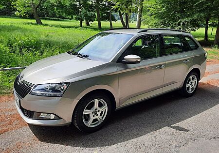 Skoda Fabia 1.0l TSI 70kW ACTIVE COMBI ACTIVE 1. Hand