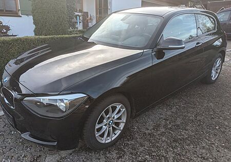 BMW 114i -