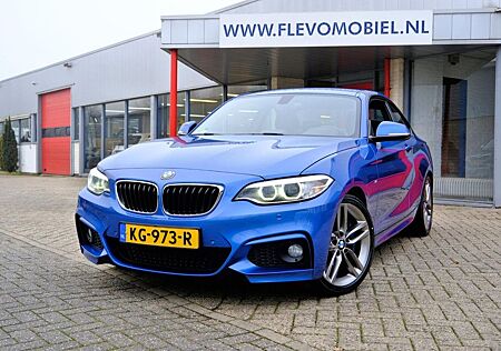 BMW 220i 220 2-serie Coupé 184pk M Sport Aut. Xenon|