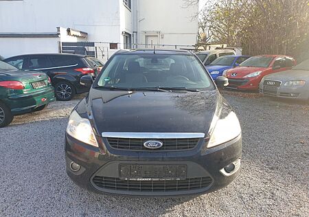 Ford Focus Turnier Style +