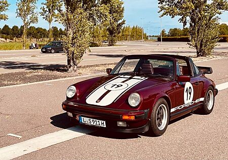 Porsche 911 Urmodell 911 3,2 Targa - Turbolook - Restauriert