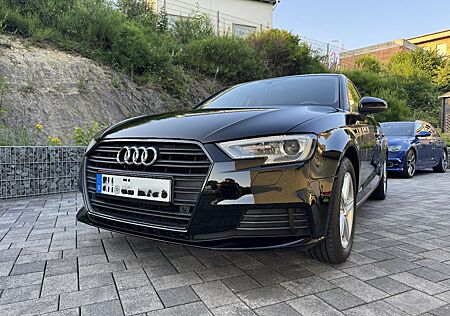Audi A3 1.5 TFSI cod Sportback - 1.Hand