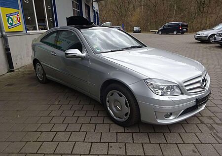Mercedes-Benz CLC CLC 180 Kompr 105kw 143PS Navigation Xenon L