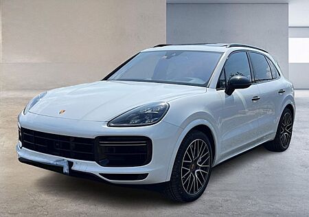 Porsche Cayenne Turbo SPORT-CHRONO