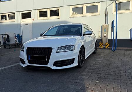 Audi S3 2.0 TFSI -