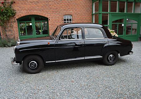 Mercedes-Benz 190