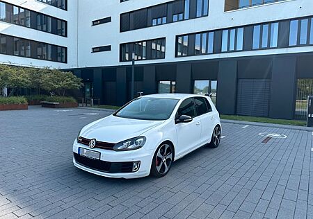 VW Golf Volkswagen TSI2.0 GTI Klima,BiXen/Garage F/18Zoll