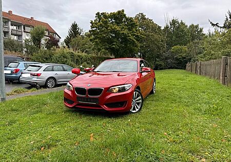 BMW 220i Coupé - 184 PS. 2015Modell. Klima.NAVI.