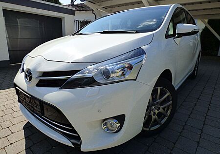 Toyota Verso 2.2d Executive *Automtik*AHK*Navi*Kamera*