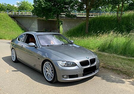 BMW 335i Coupe
