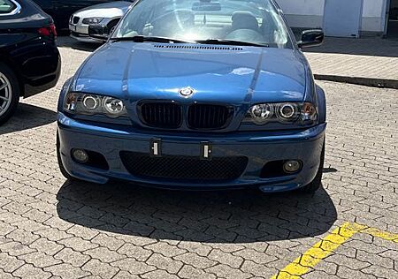 BMW 320Ci -