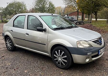 Dacia Logan Laureate TÜV 2.2026 mit LPG Gas