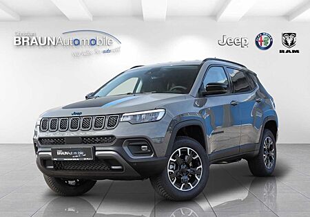 Jeep Compass 4xe PLUG-IN HYBRID Trailhawk