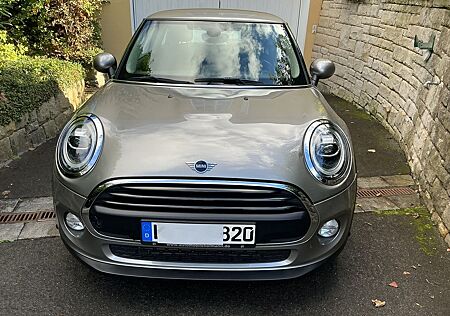 Mini ONE - erst 28.600 km, Xenon, SH, PDC,Klima u.v.m