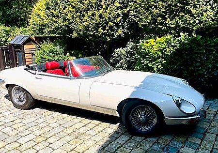 Jaguar E-Type V12 S3
