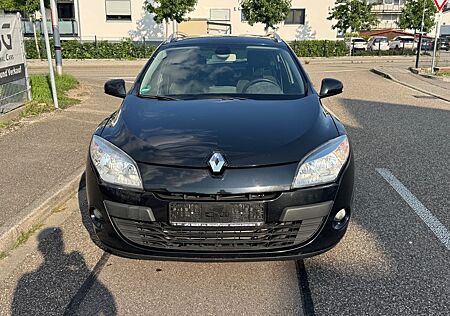 Renault Megane III Grandtour Dynamique TÜV NEU / Navi