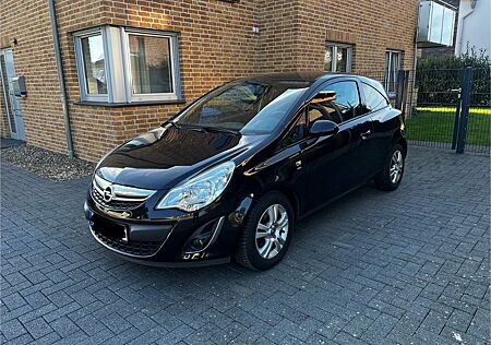 Opel Corsa 1.4 ECOTEC Satellite