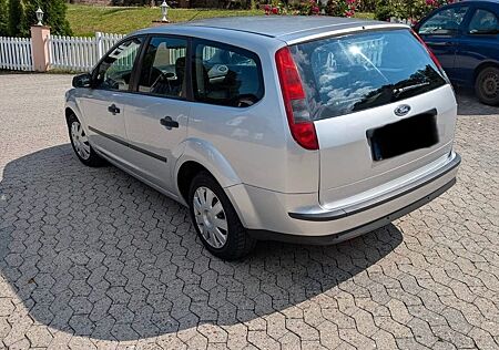 Ford Focus Kombi, HU 11/26, Benzin, 116PS, EZ 5/05