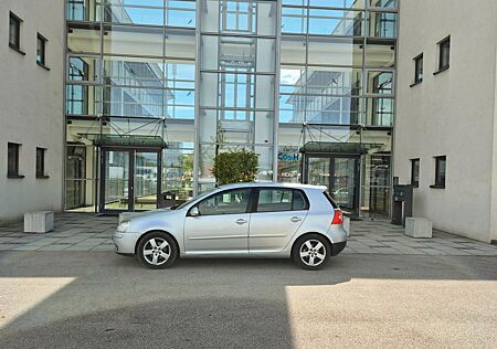 VW Golf Volkswagen V Lim. Sportline