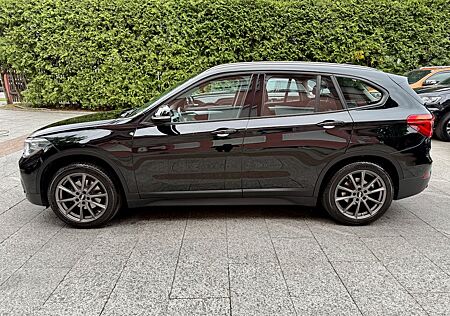 BMW X1 xDrive 18d Advantage *LED*Navi*AHK*