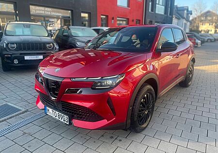 Alfa Romeo Junior Ibrida SPECIALE 1.2 VGT 100KW eDCT6