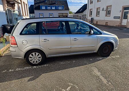 Opel Zafira B 1.6