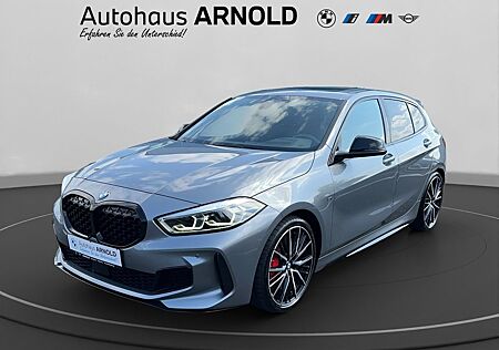 BMW M135i xDrive Pano Navi Head-Up HK