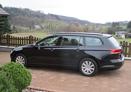 VW Passat Variant Volkswagen 1.4 TSI Trendline Variant Tre...