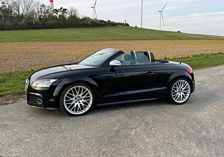 Audi TTS Roadster 2.0 TFSI S tronic quattro -