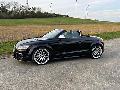 Audi TTS Roadster 2.0 TFSI S tronic quattro -