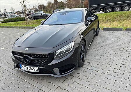 Mercedes-Benz S 400 4MATIC AMG Line Coupé AMG Line