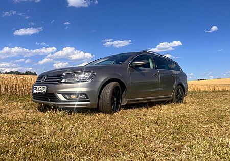 VW Passat Variant Volkswagen 1.4 TSI EcoFuel DSG R-Line Va...