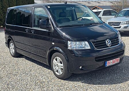 VW T5 Transporter Volkswagen Bus Multivan Highline 4Motion